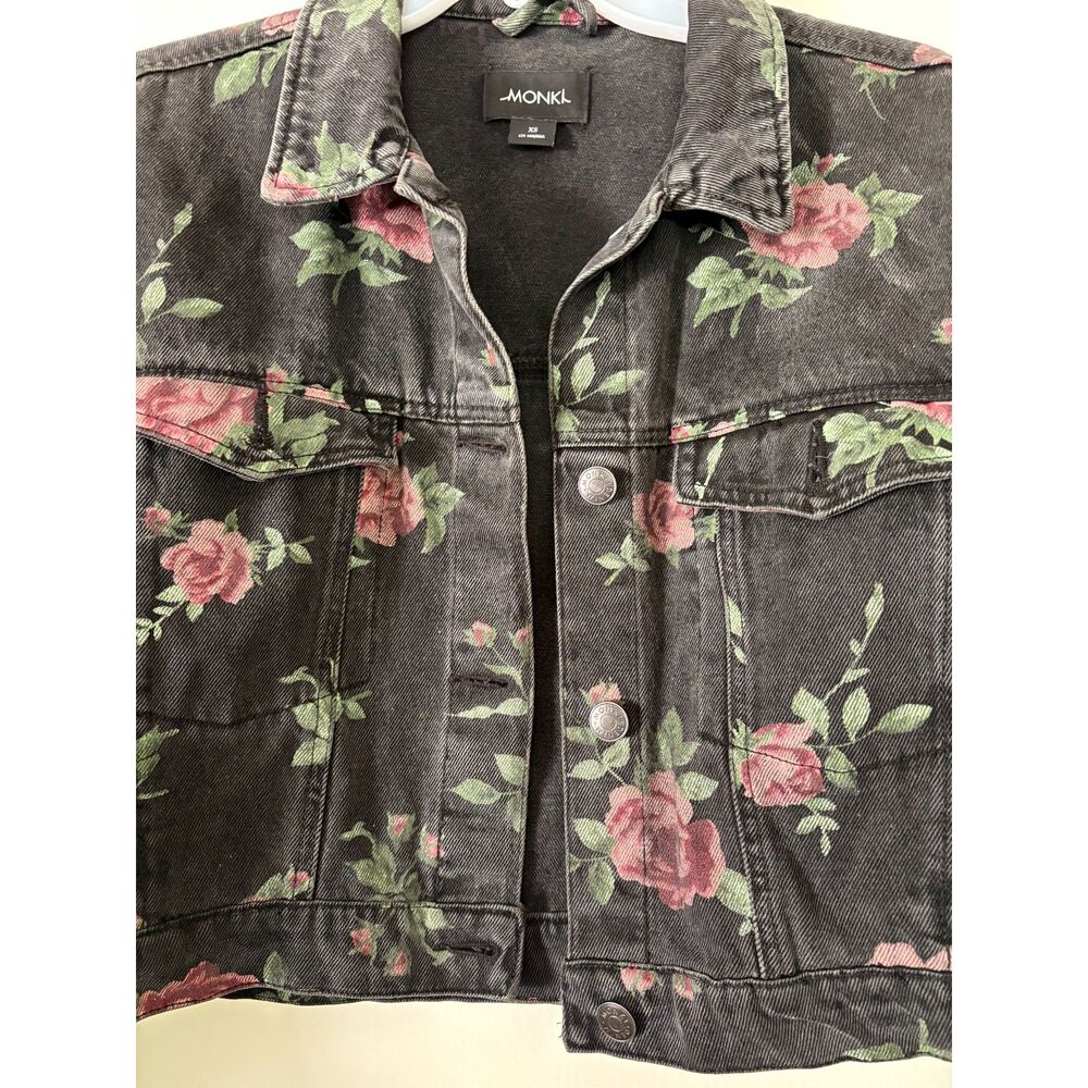 Monki Faded Black Denim Cropped Jacket Dusty Pink Rose XS Grunge Boho Floral - Picture 3 of 8